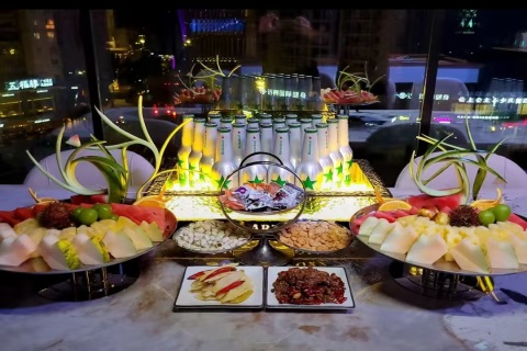 辽阳古城夜场新舞台 携手开心姐团队共创璀璨未来